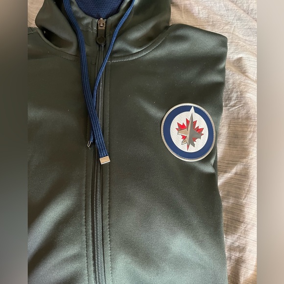 Winnipeg JETS Zip Hoodie - NWOT. Medium. - Picture 3 of 7